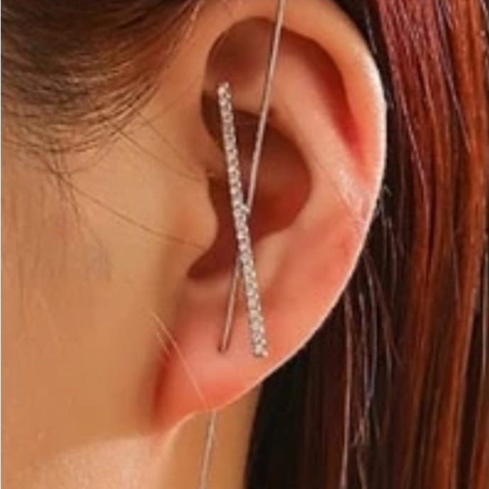Designer Crawler Earring - Picture 3 of 3